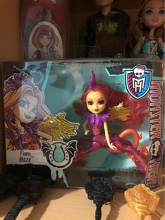 Monster High flara blaze monster high