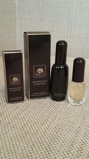 clinique aromatics in black parfüm 14 ml