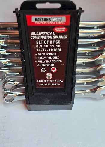  Beden Renk Diger 8 Parça Renkli Model Anahtar Seti Siyah