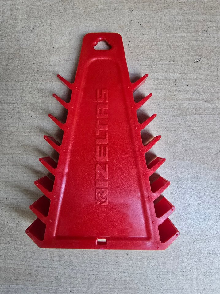 İzeltaş 8li anahtar takımı panosu - Görsel 2