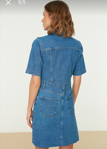 36 Beden Mavi fermuarlı mini denim elbise