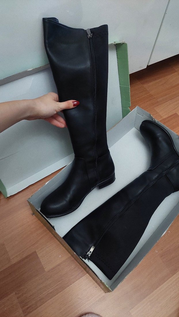 Tokalı Siyah Deri Dizüstü Kadın Çizme - Görsel 3