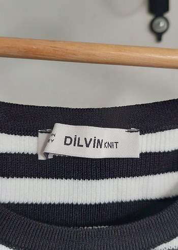 Siyah-Beyaz Çizgili İnce Askılı Body - Görsel 4