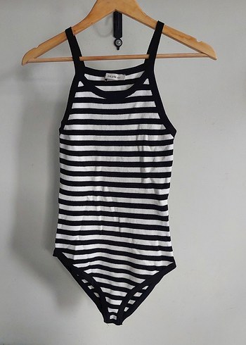 Siyah-Beyaz Çizgili İnce Askılı Body - Görsel 3