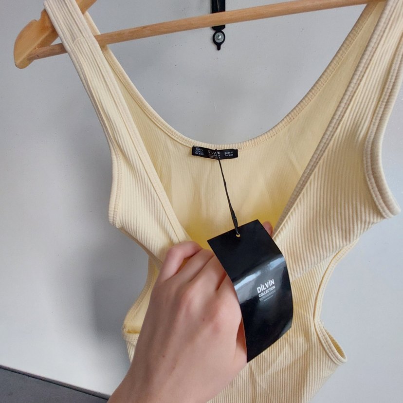 Sarı Fitilli Kolsuz Tulum - Görsel 5