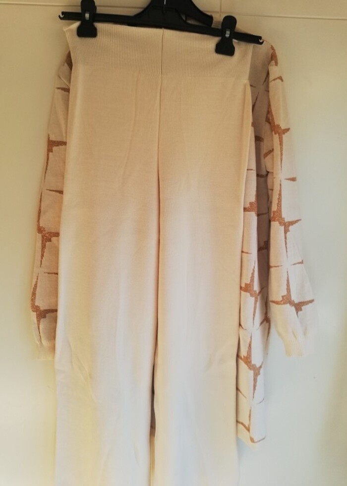 Etiketli tiriko takim  - Görsel 2