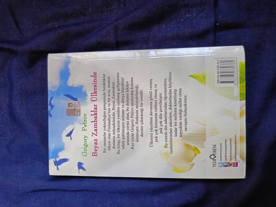 Beyaz Zambaklar Ülkesinde Şiir Kitabı - Görsel 2