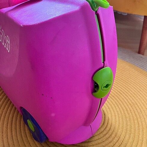 Zara Trunki bavul