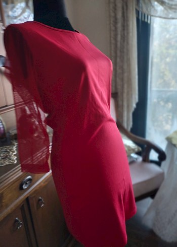 Kırmızı Dantel Detaylı Gotik Kadın Triko Elbise - Görsel 2