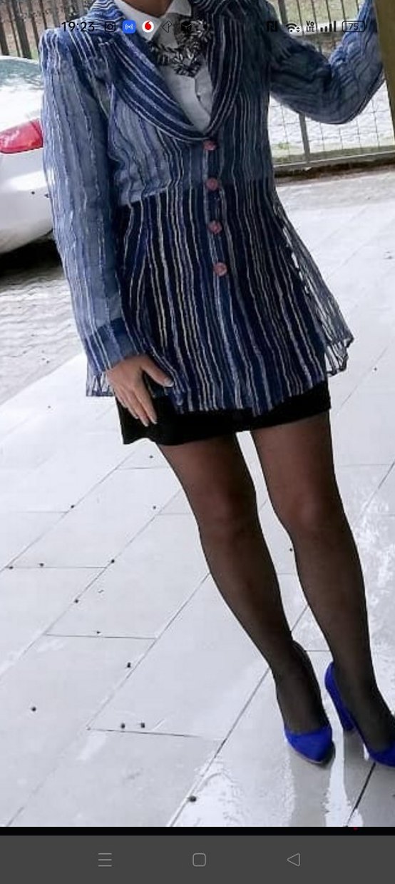 Koyu Mavi tül hırka - Görsel 2