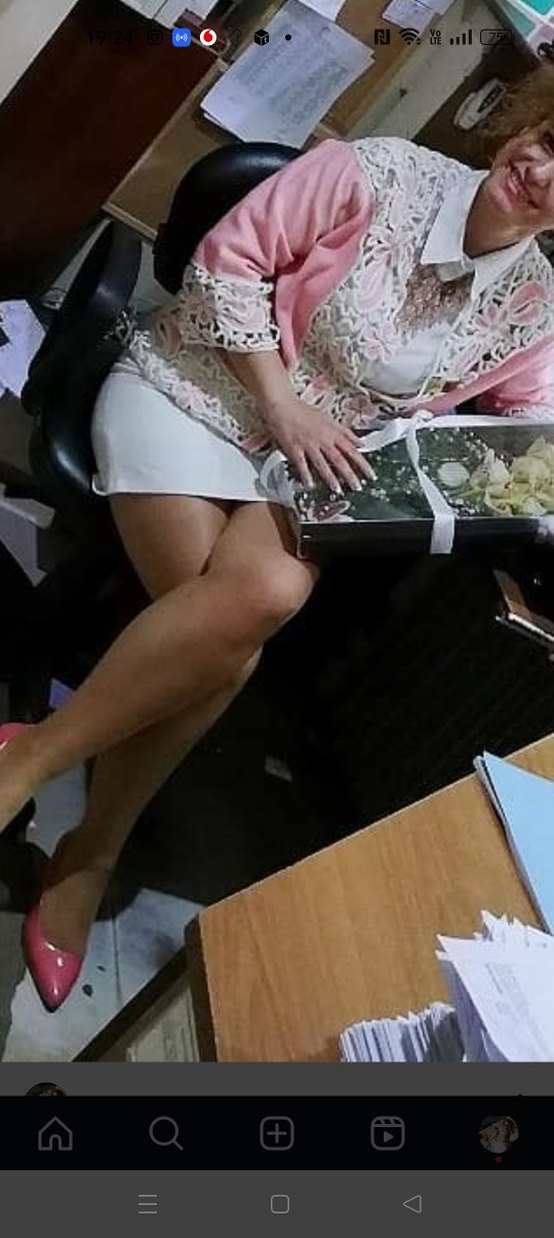 Pembe Dantel İşlemeli Hırka - Görsel 2