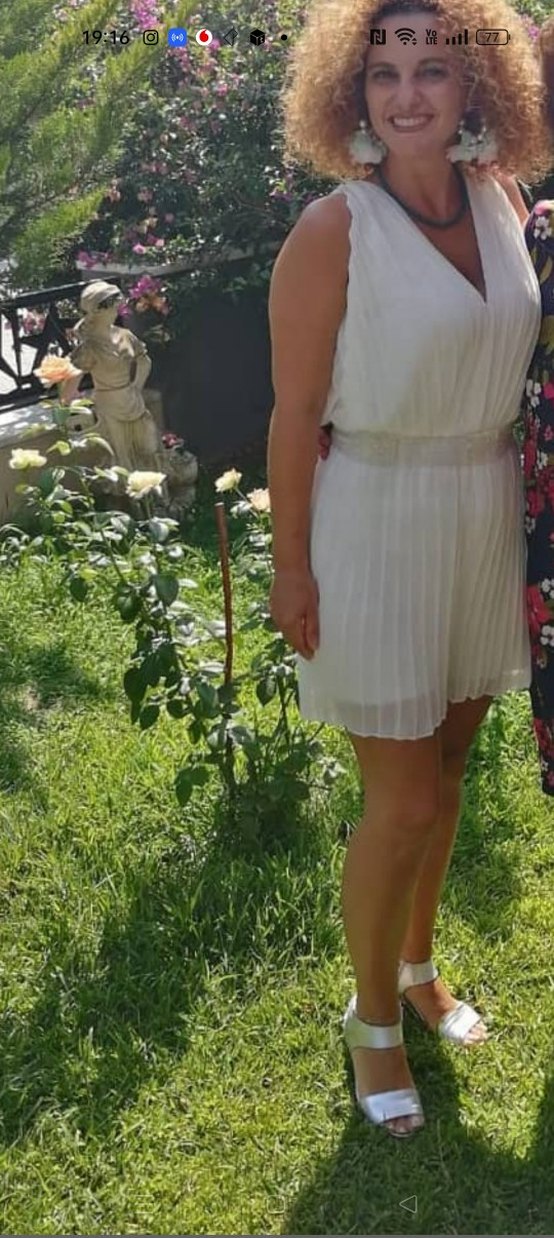 Beyaz Straplez Piliseli Midi tulum - Görsel 3