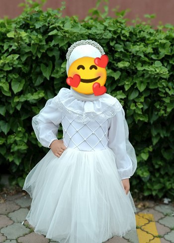 Beyaz Fırfırlı Uzun Kollu Kız Çocuk gelinlik