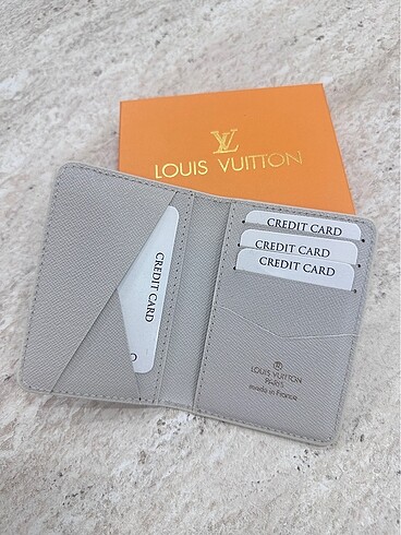 Louis Vuitton Louis Vuitton Pocket Organizer