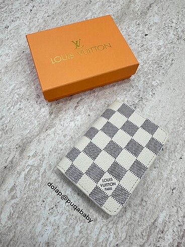 Louis Vuitton Pocket Organizer
