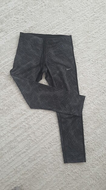 Nike tayt