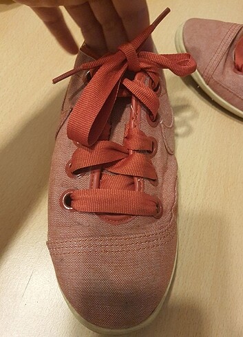 Nike ayakkabi
