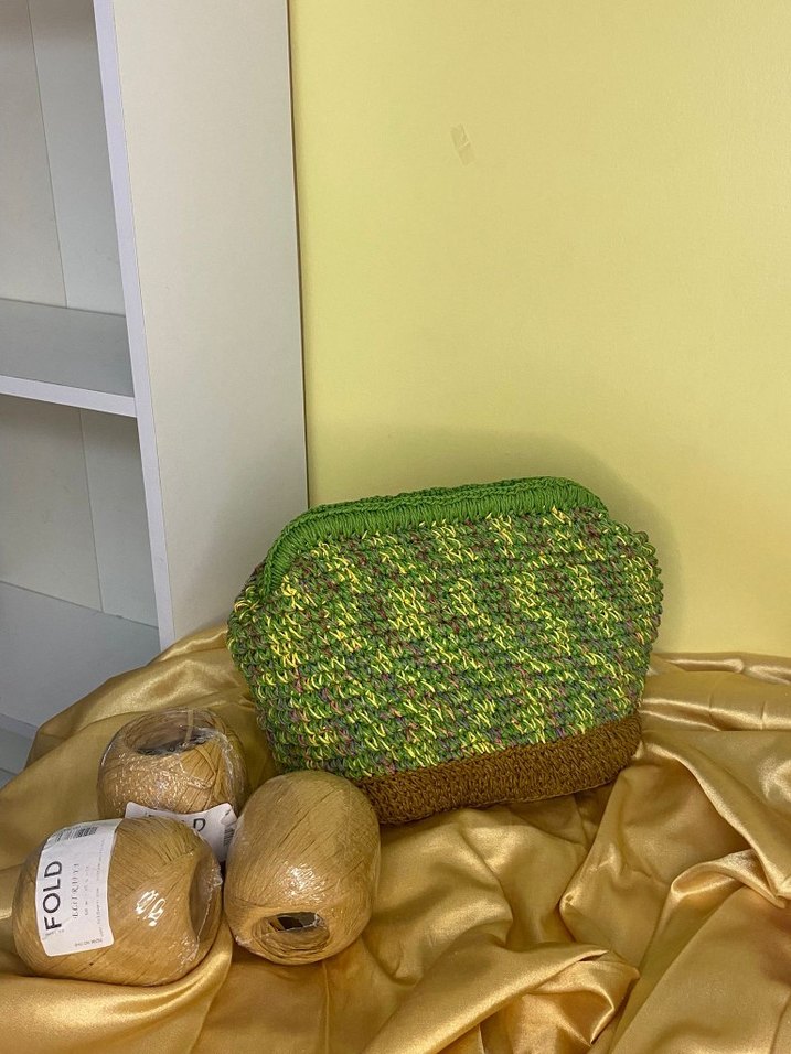 Örgü Kadın Portföy Çanta Yeşil burslu - Görsel 2