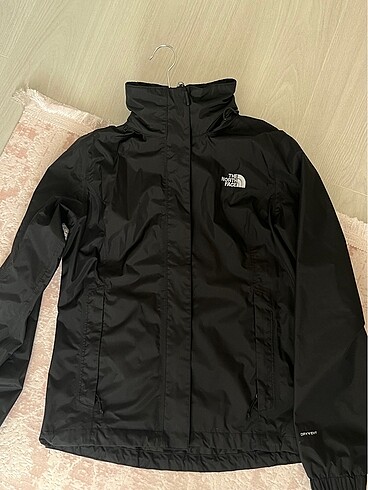 The North Face Kadın Yağmurluk