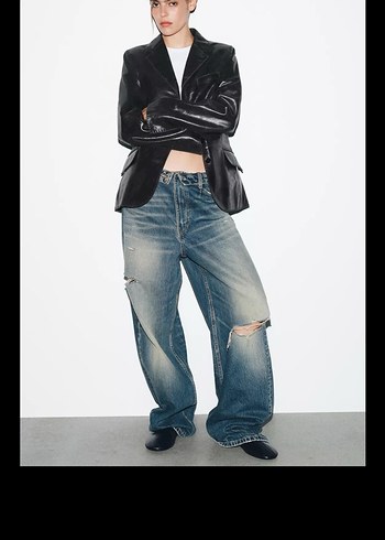 Gri Renk Yırtık Detaylı Kadın Geniş Paça Kot Pantolon - Görsel 2