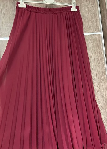 Bordo Volanlı Pilili Uzun Kadın Etek - Görsel 2