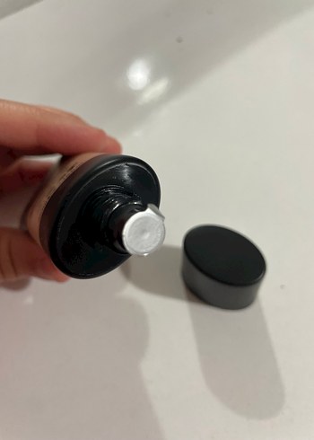 Golden Rose Mat Matlaştırıcı Fondöten SPF15 - Görsel 4