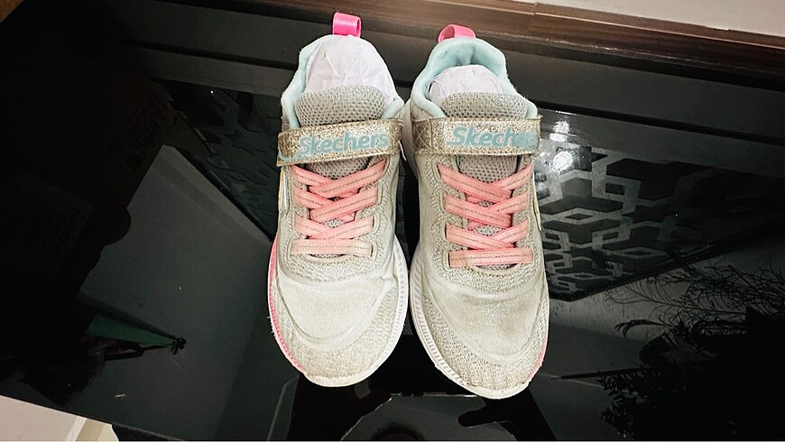 Skechers memory foam taban 32 no kız çocuk ayakkabı