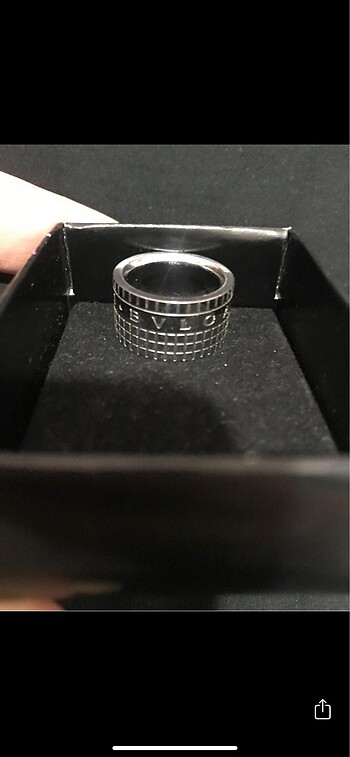 Bulgari Çelik Yüzük