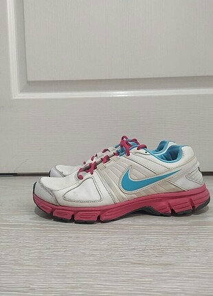 Nike Spor Ayakkabi