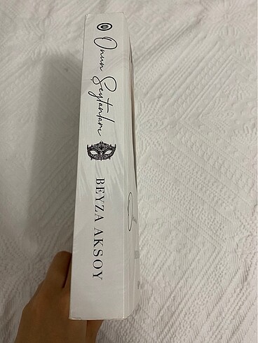  Beyza Aksoy Onun Şeytanları