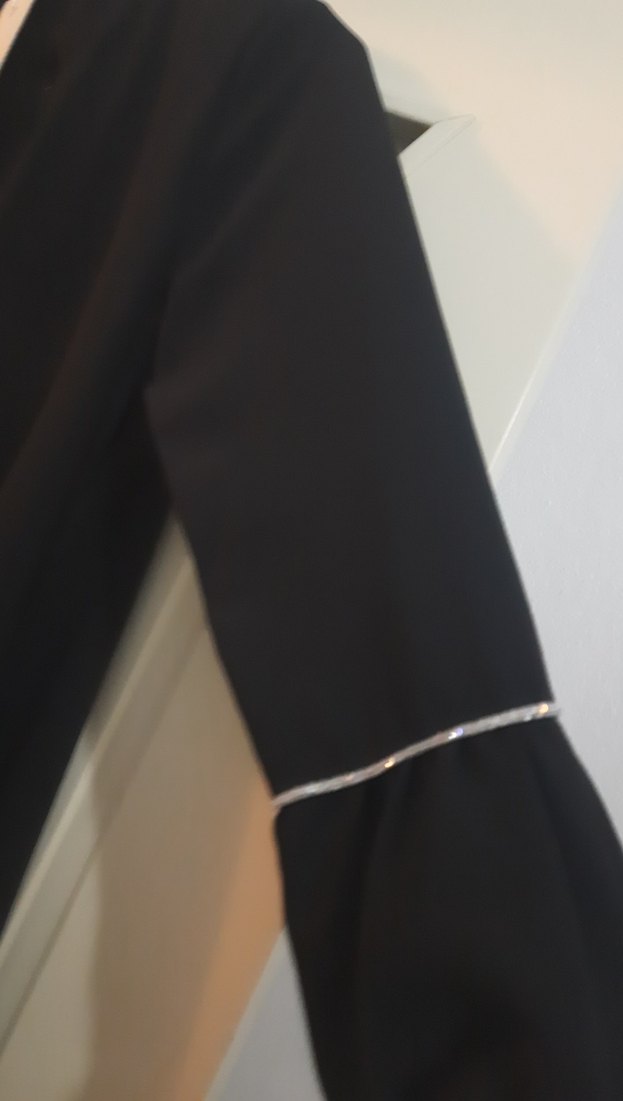 Boncuk İşlemeli Siyah Uzun Kadın Kaban - Görsel 3