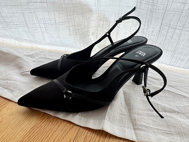 Zara Zara kitten heels