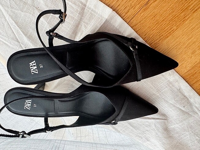 37 Beden Zara kitten heels