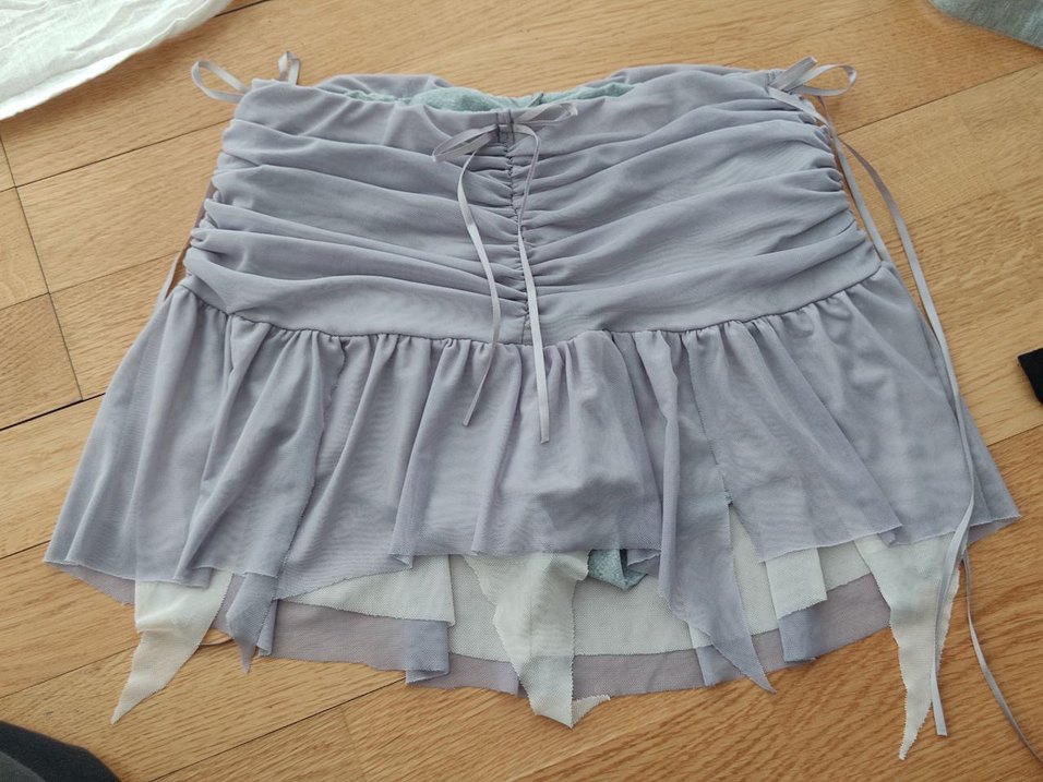 Gri Pilili Mini Etek - Görsel 2