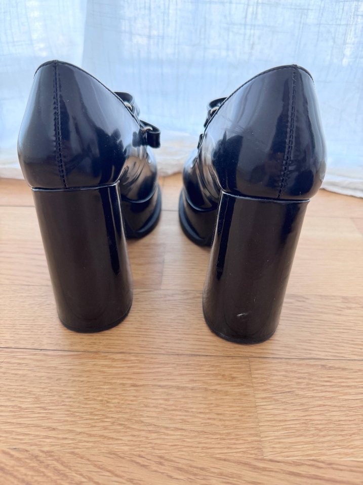 H&M Siyah Platform Topuklu Gotik Klasik Kadın Ayakkabısı - Görsel 2