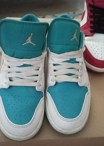 Erkek Turkuaz Spor Ayakkabı (Air Jordan 1 LOW) Beyaz Detaylı - Görsel 7