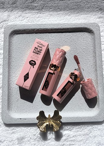 Pastel Pembe Dudak Parlatıcısı