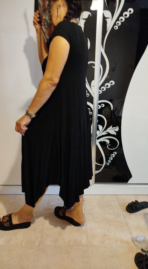 Siyah V Yaka Rahat asimetrik kaliteli penye Elbisesi - Görsel 2