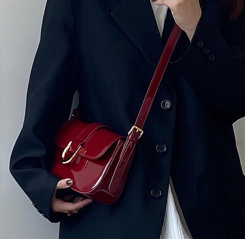 Bershka Cherry askılı çanta