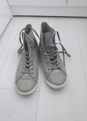 Converse ayakkabi