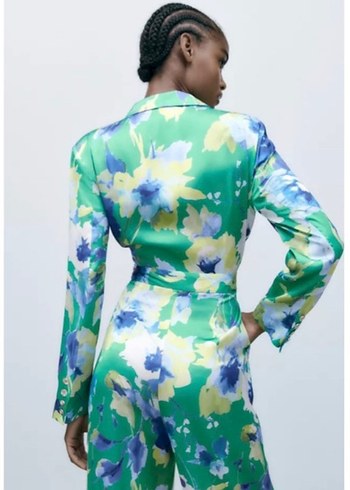 Zara Yeşil Çiçekli Uzun Kollu Tulum - Görsel 3