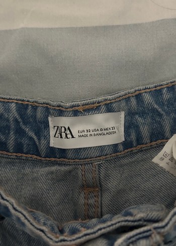 Zara Yüksek Bel Mavi Denim Mini Şort - Görsel 4