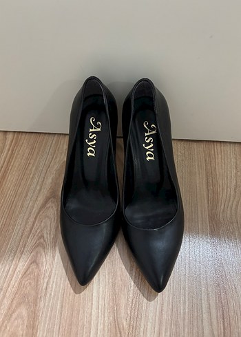 Siyah Stiletto Topuklu Kadın Ayakkabı Asya