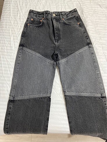 Pull & Bear gri jean