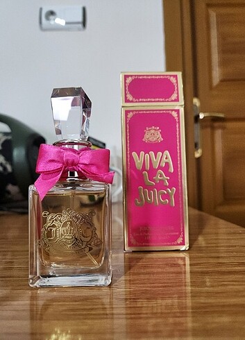 Juicy Couture parfüm