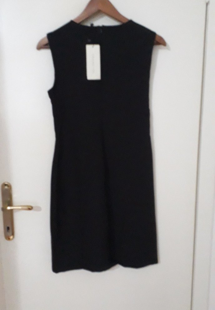 Siyah Drapeli Midi V Yaka Kadın Elbise - Görsel 4