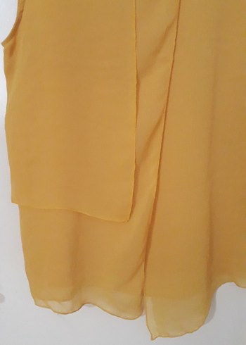 Sarı Drapeli Kolsuz Midi Bluz - Görsel 2