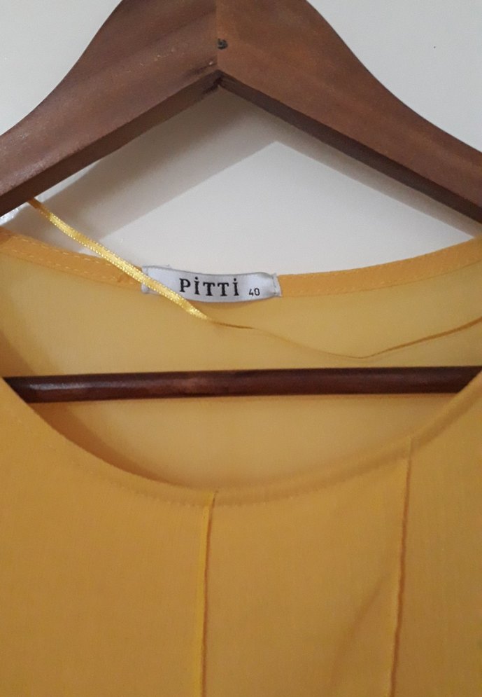 Sarı Drapeli Kolsuz Midi Bluz - Görsel 3