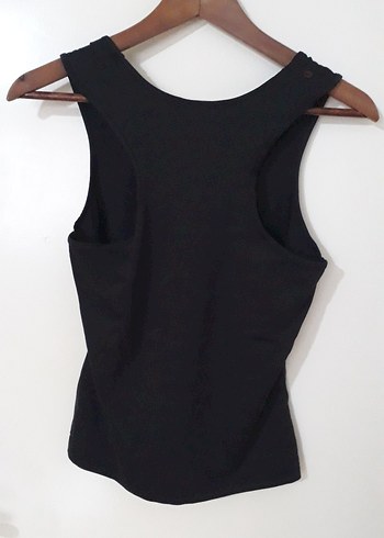 Siyah Payetli V Yakalı Kadın Atlet - Görsel 2