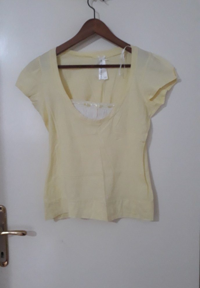 sari Kısa Kollu V Yaka Mini Bluz y2k - Görsel 2